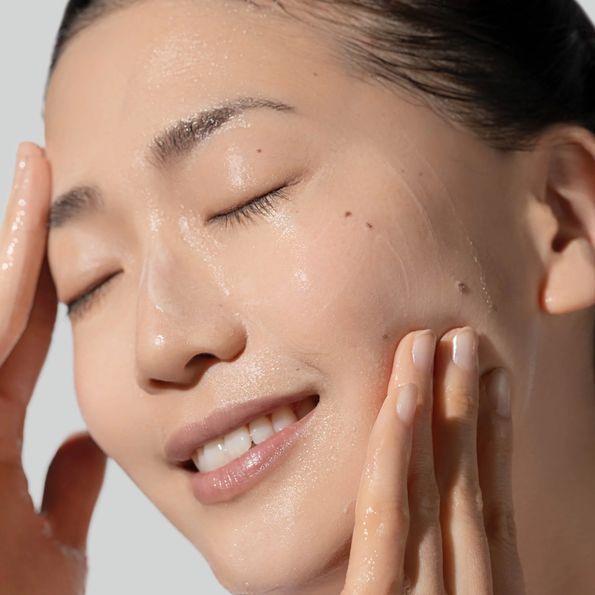 Brighten and Protect Set - Image 6