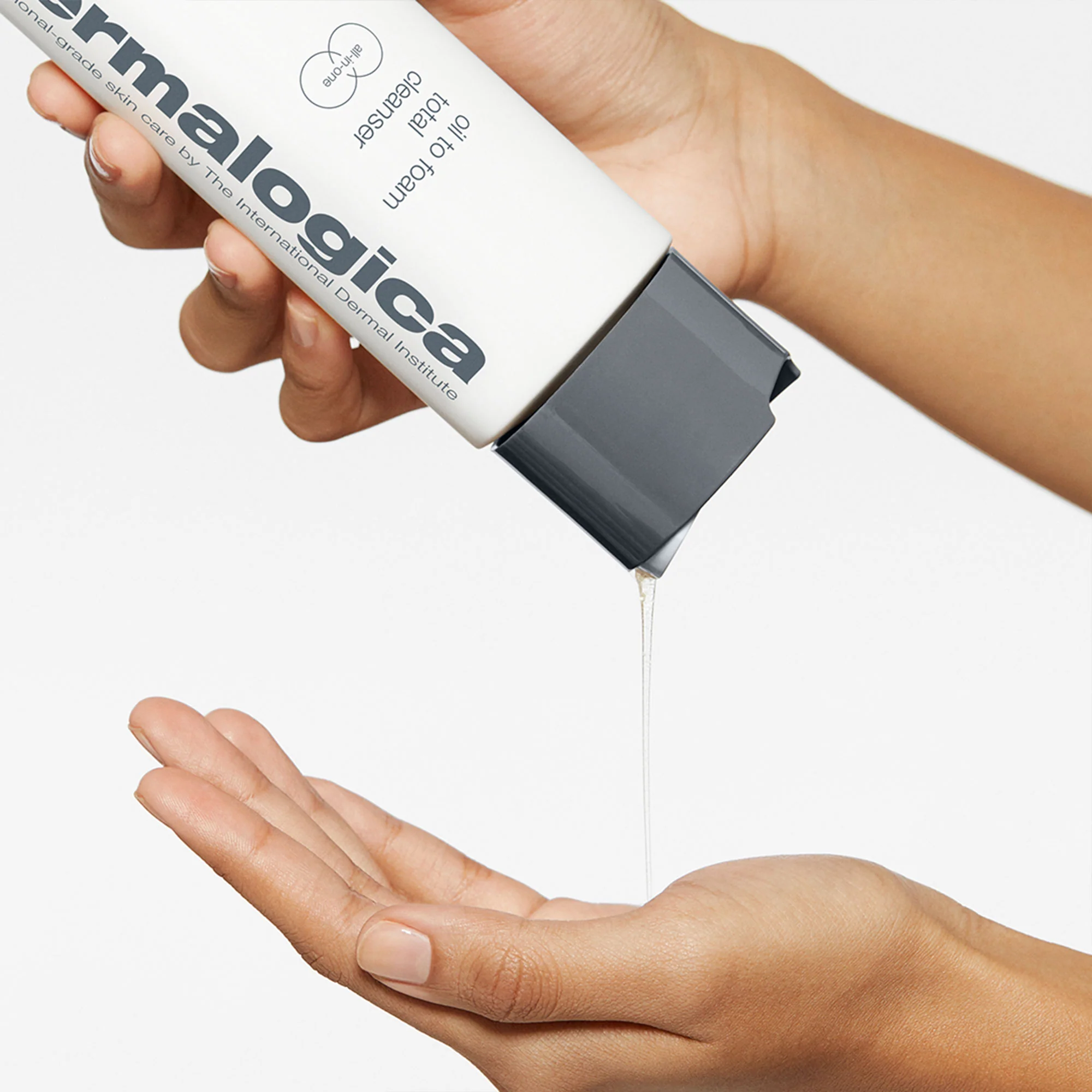 Oil To Foam Total Cleanser - Image 4
